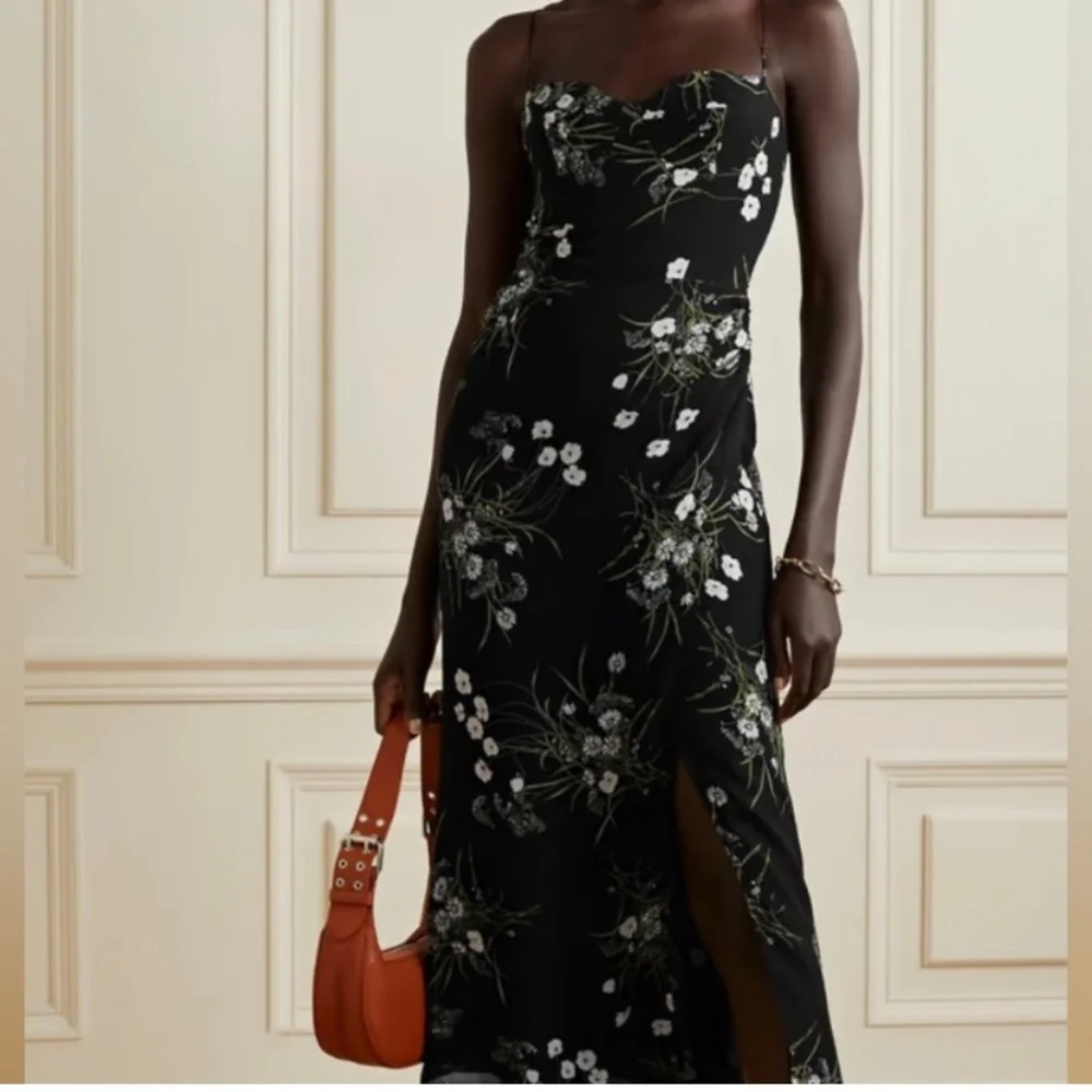 Reformation Kourtney Black Floral Dress - Picture 4 of 10